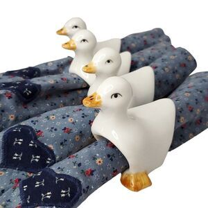 4 Vintage White Duck Ceramic Napkin Rings w/ Blue Floral Cloth Napkins Farmhouse